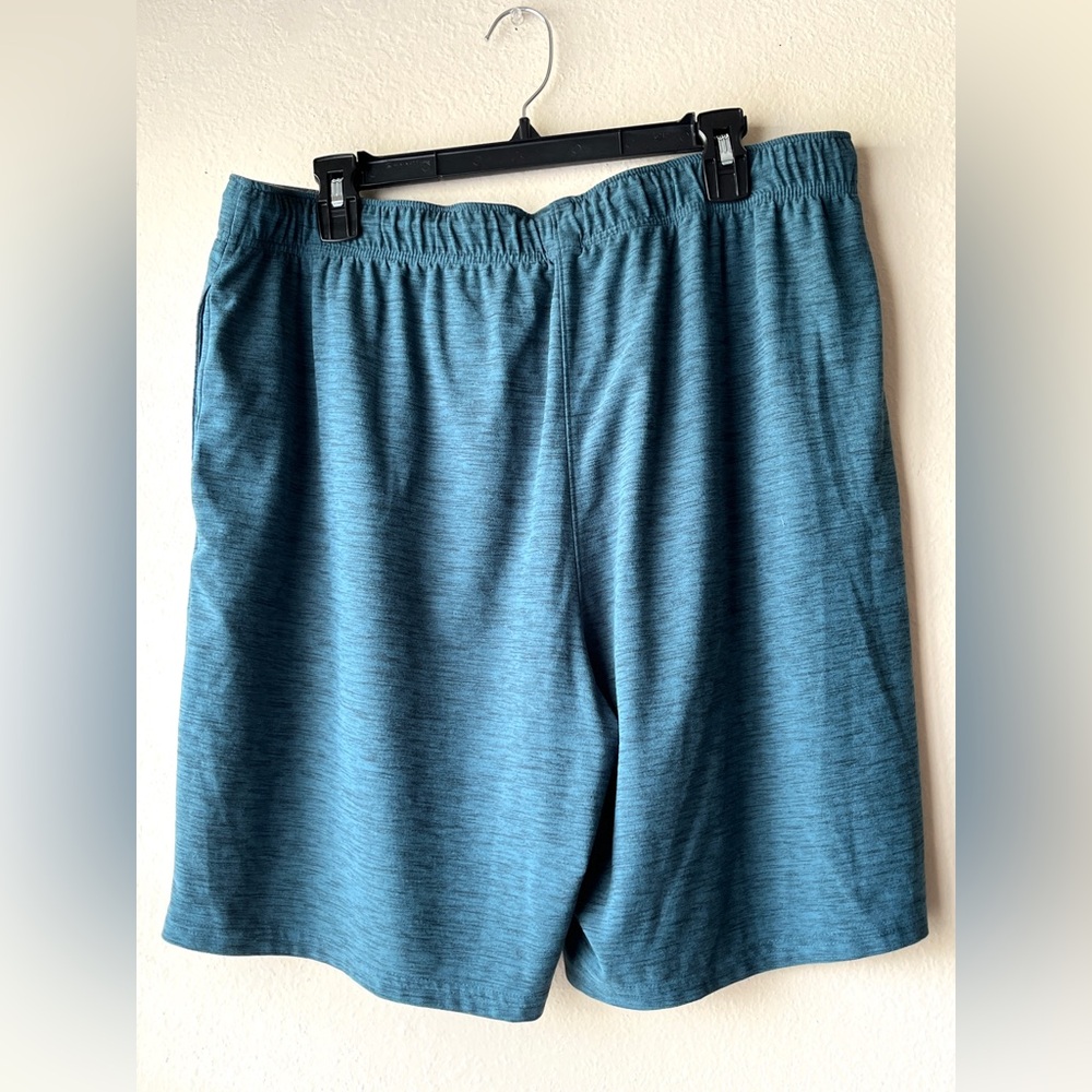 Old Navy Men's Athletic Shorts - Blue - Picture 2 of 5
